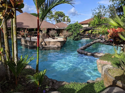 ARENAL VOLCANO SLOTH TOUR AND HOT SPRINGS