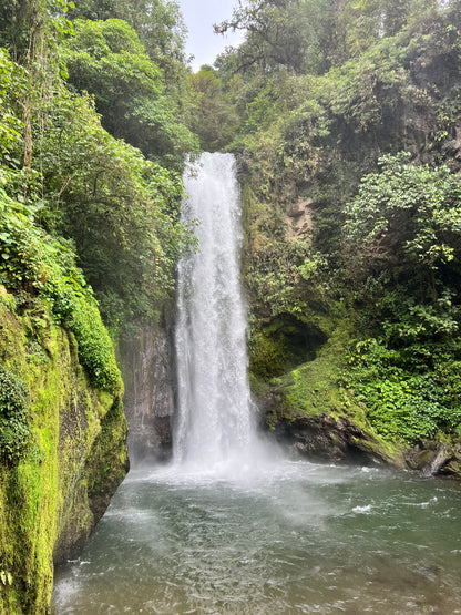 FROM SAN JOSE POAS VOLCANO, COFFE TOUR AND LA PAZ WATERFALLS